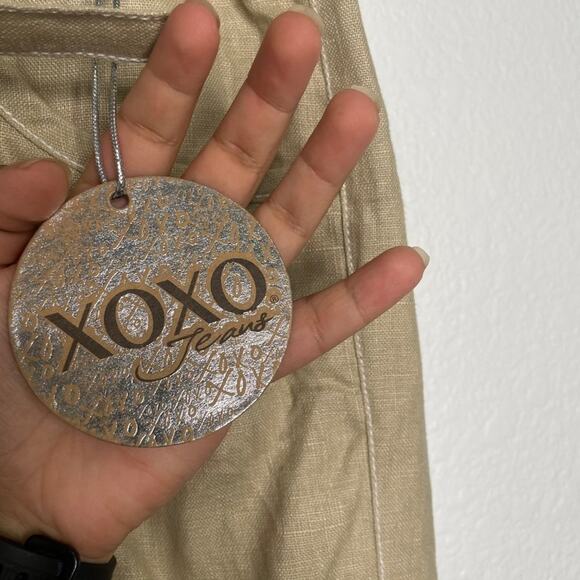 XOXO Womens Pants Size 9 Brown Light Tan Casual Wear Capri Length Lightweight - Picture 4 of 16